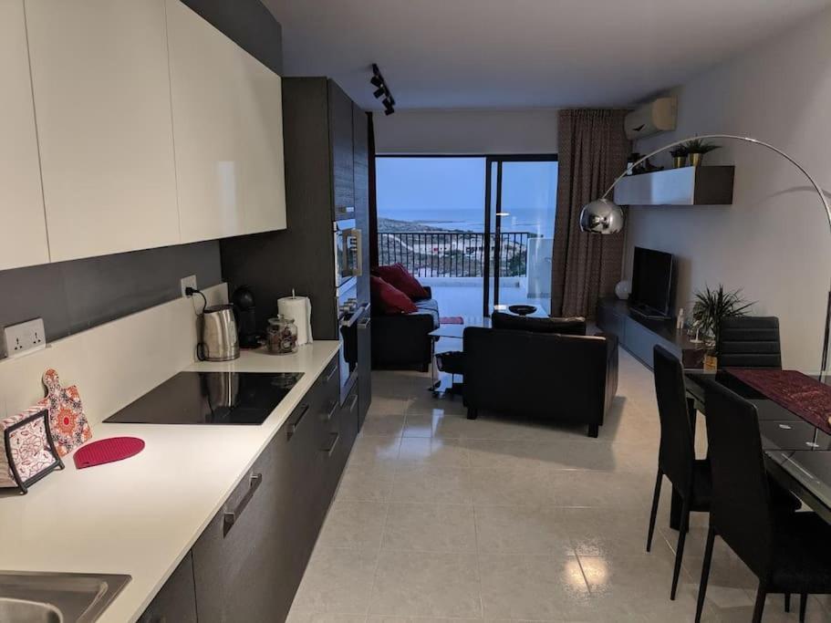 Gaia Penthouse Sea And Country Views Home Σεντ Πόλς Μπέι Εξωτερικό φωτογραφία